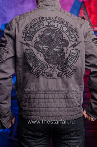 Afflction | Куртка мужская California Speed Jacket 110OW273 спина на модели