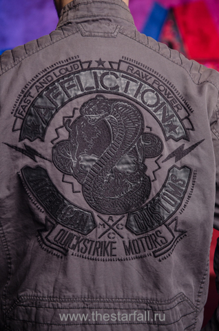 Afflction | Куртка мужская California Speed Jacket 110OW273 вышивка на спине змея