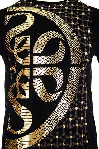 The Saints Sinphony | Футболка мужская PYTHON GOLD LOGO TS2682 принт спереди и клёпки