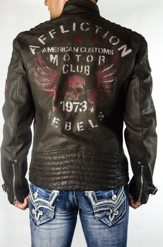 Affliction | Куртка кожаная мужская Deep &amp; Dark Moto Jacket 10OW448 спина на модели